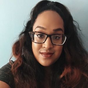 Meet your Posher, Jeniffer